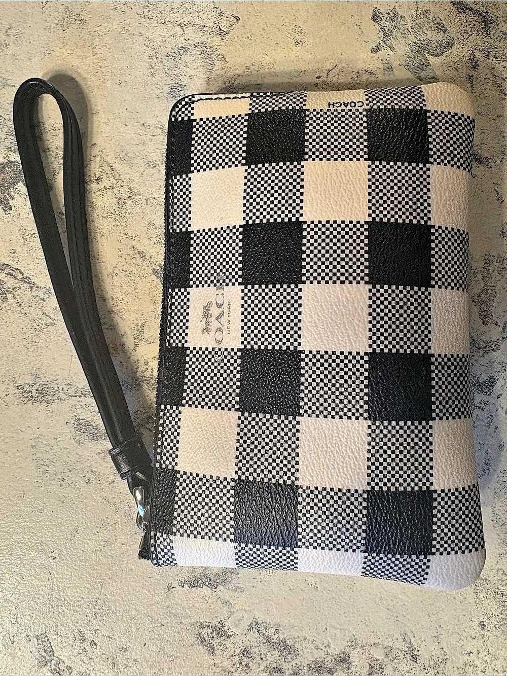 Coach Corner Zip Wristlet